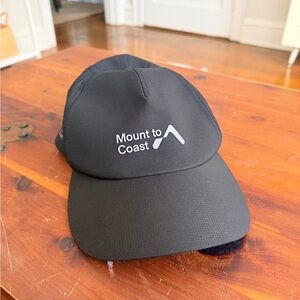 NWOT Mount to Coast Running Cap